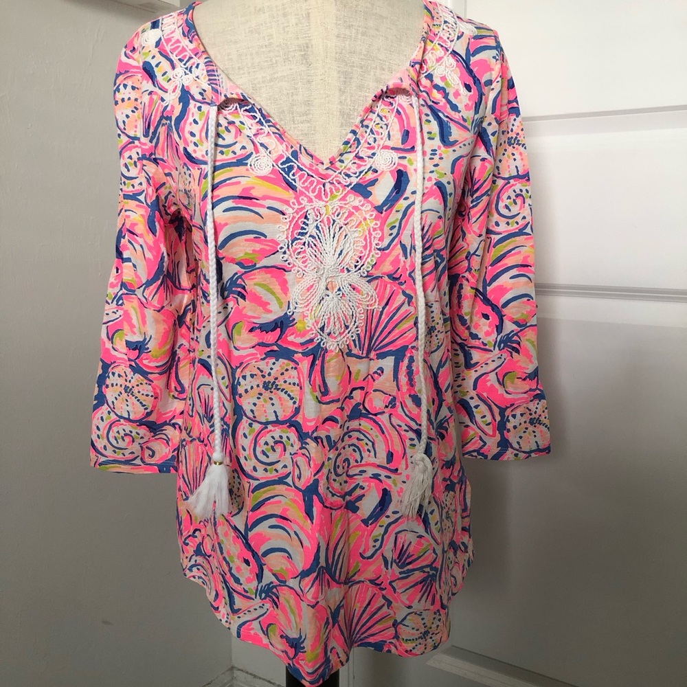 Lilly Pulitzer V-Neck Tassel Tunic Top in Pink Multicolor